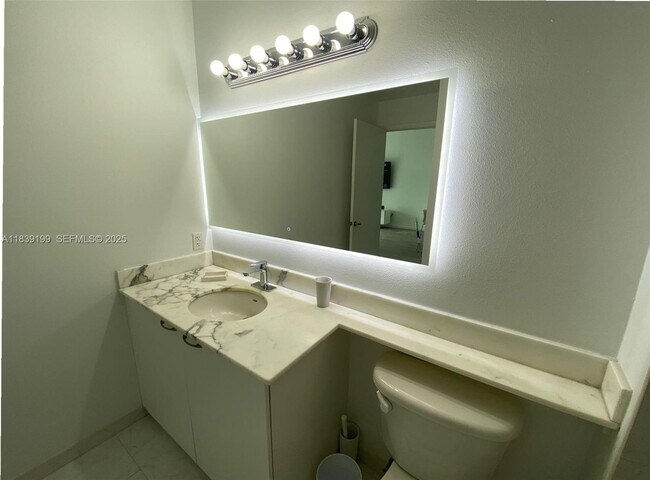 Building Photo - 234 NE 3rd St