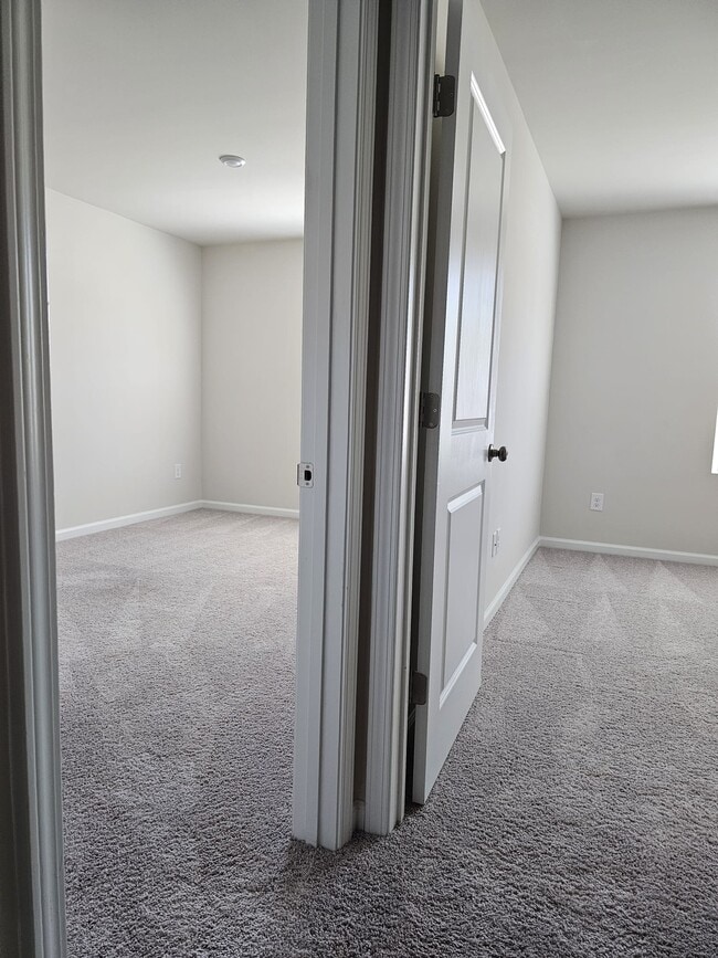 Building Photo - 4071 Garrison Ln