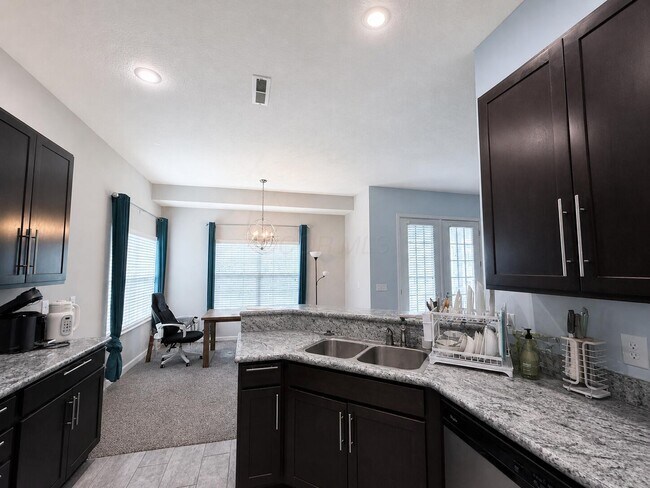 Building Photo - 5963 Bluestone Wy