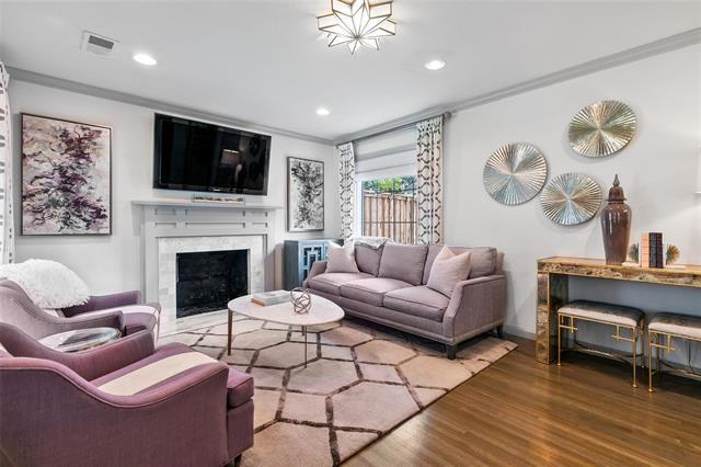 Building Photo - 5921 Kenwood Ave