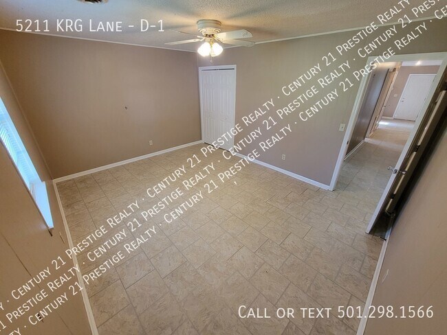 Building Photo - 5211 Krg Ln