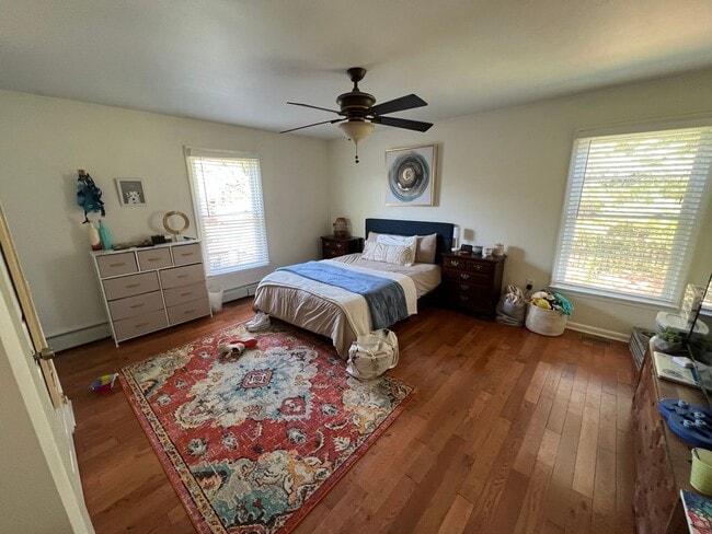 Building Photo - 4 bedroom in Cave Spring