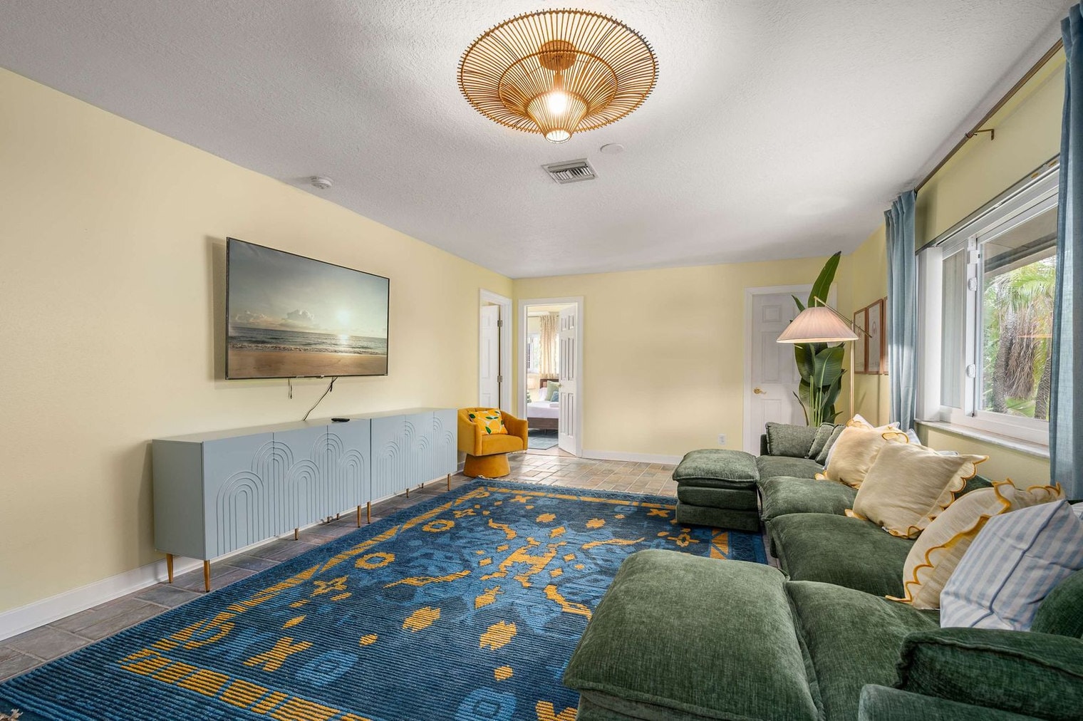 Building Photo - 1842 Del Robles Dr