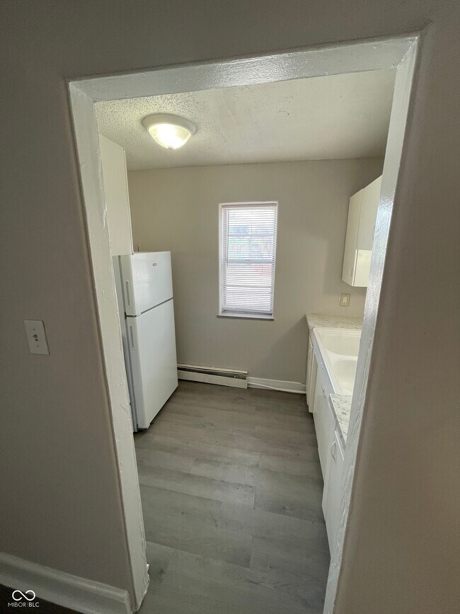 Building Photo - 4 N Butler Ave