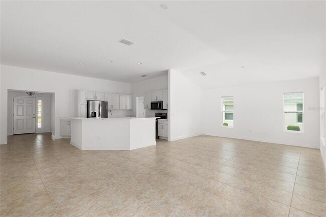 Building Photo - 10397 Silver Maple Ave