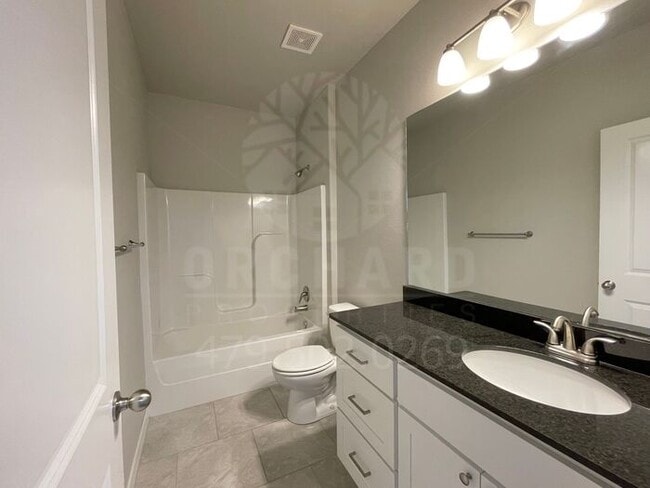 Building Photo - 2/1 Flat | New Apartments in Siloam Springs!
