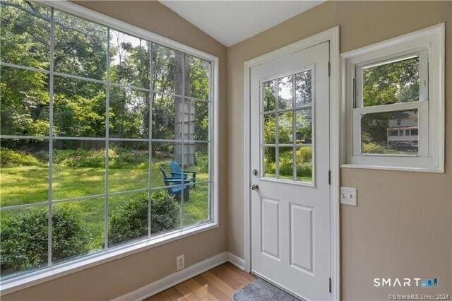 Building Photo - 44 Roseville Rd