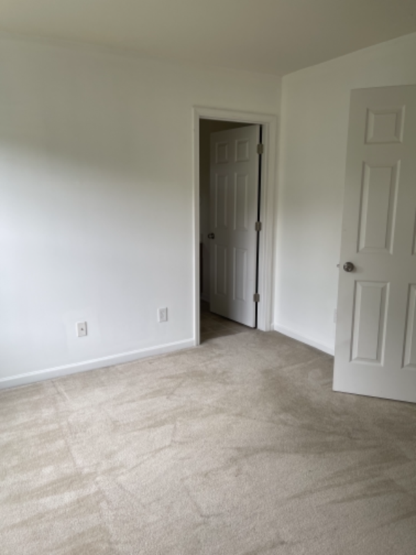 Building Photo - 5 Arbor Hill Pl