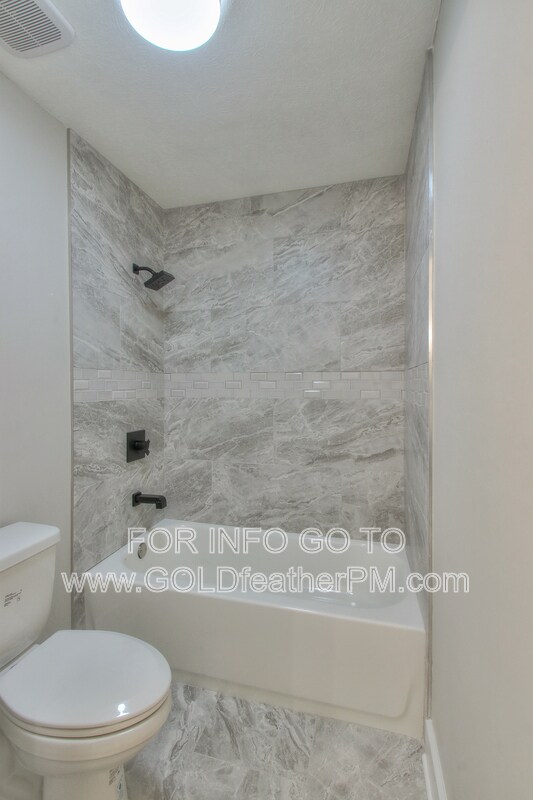 Building Photo - 3025 Blackwood Dr