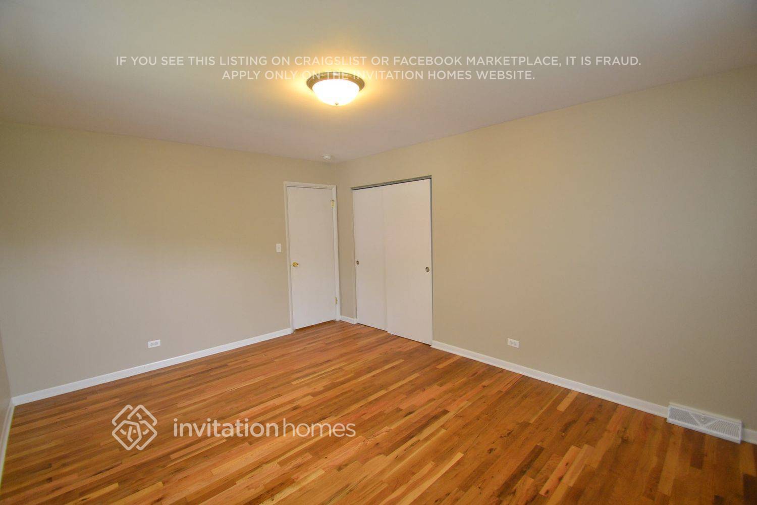 Building Photo - 325 Glendale Ln