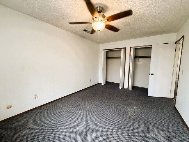 Building Photo - 1736 S Meridian Ave
