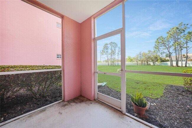 Building Photo - 2061 Willow Hammock Cir