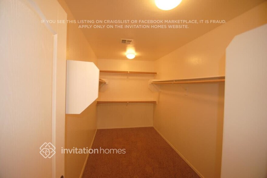 Building Photo - 3062 W Yellow Peak Dr