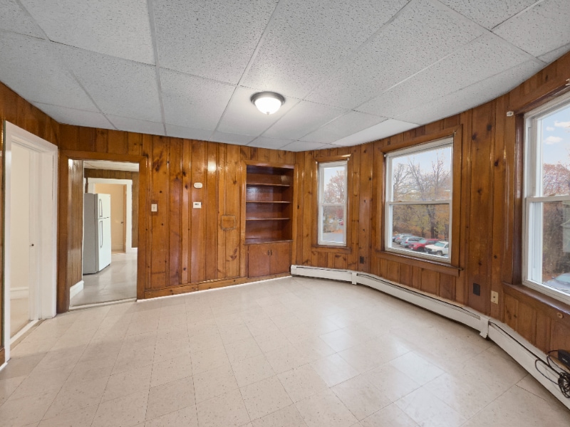 Building Photo - 286 Farnham St