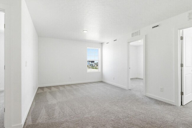 Building Photo - Stunning 4-Bed Home with 3-Car Garage in Cirrus Pointe – Caldwell