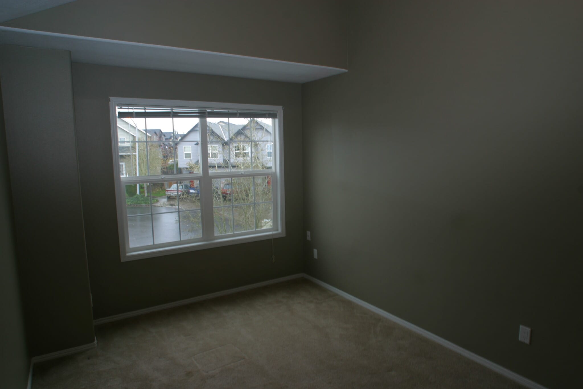 Building Photo - 3125 NE 13th Pl