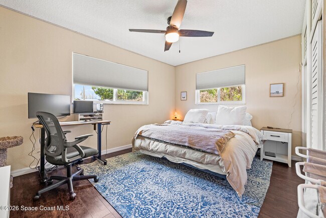 Building Photo - 2502 Plantation Dr