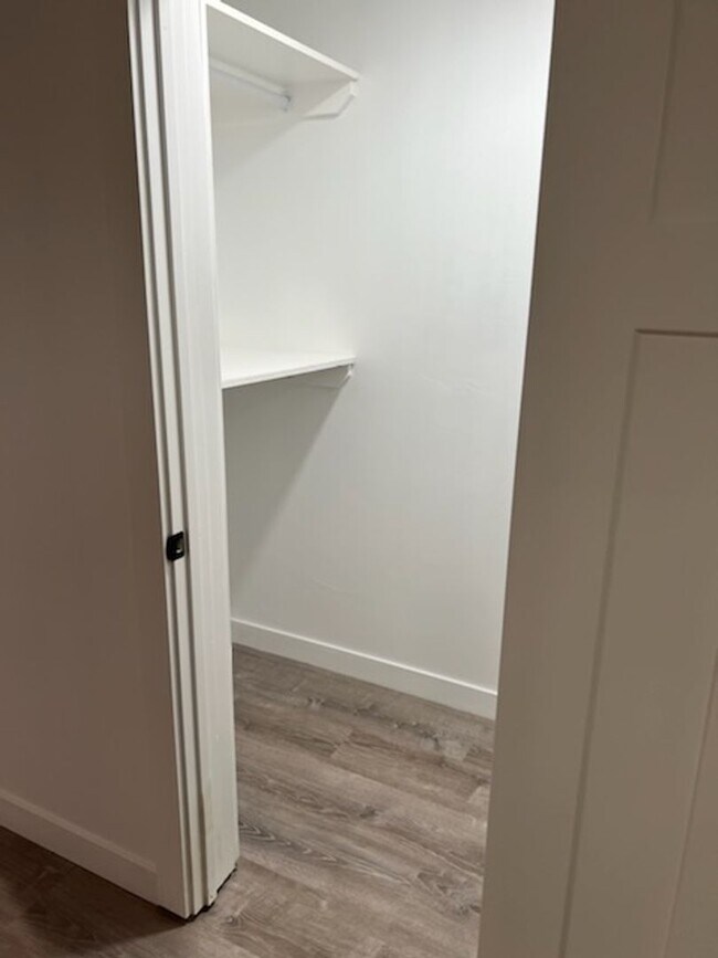 Building Photo - 780 N Lauritzen St