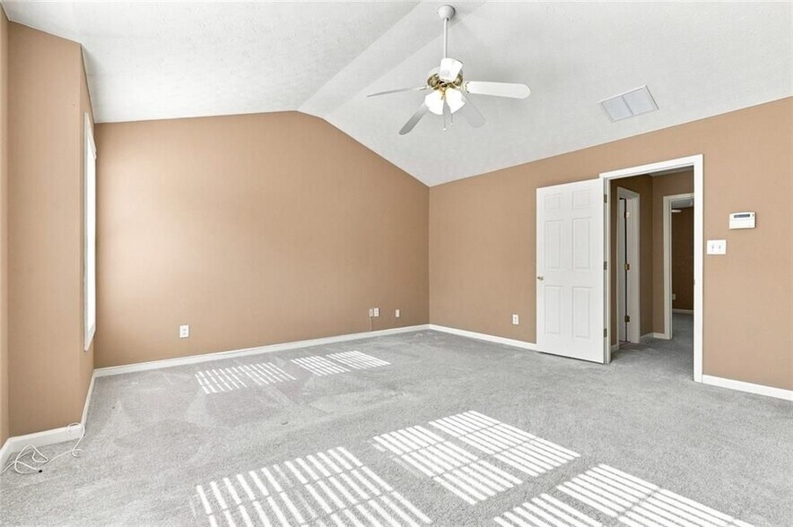 Building Photo - 3063 Kentmere Dr