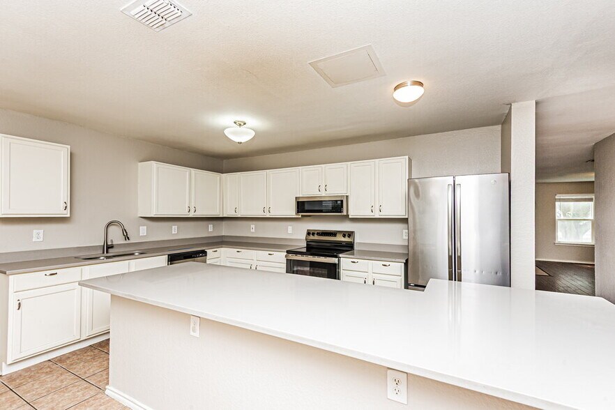 Building Photo - 4129 Fossile Butte Dr