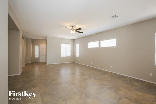 Building Photo - 8900 Magnolia Point Ct