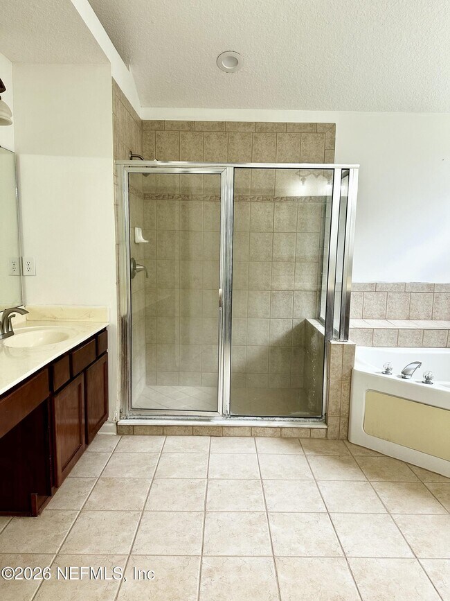 Building Photo - 2298 Huckins Ct