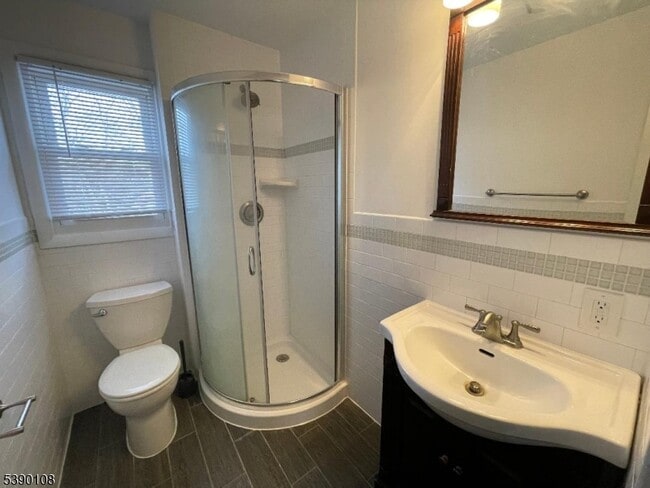 Building Photo - 15 Washburn Pl