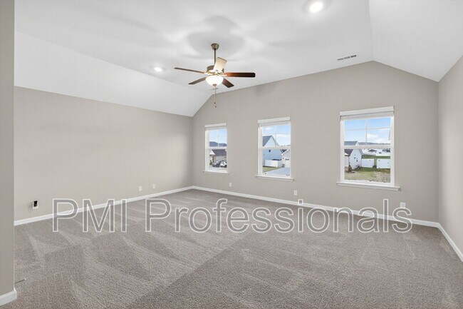 Building Photo - 353 Ruby Cate Wy