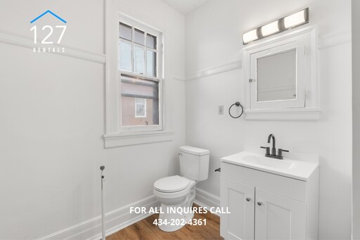 Building Photo - Stylish 1-Bedroom Retreat in the Heart of Lynchburg!