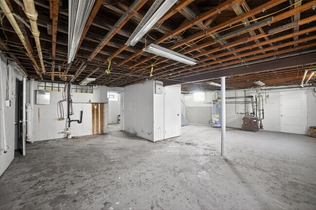 Building Photo - 1732 Pennsylvania Ave