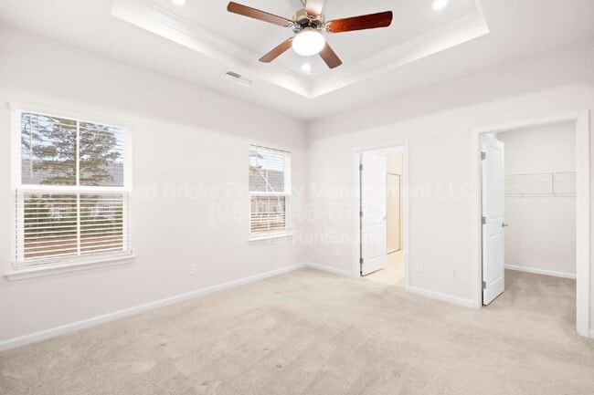 Building Photo - 2620 Grantham Place Dr