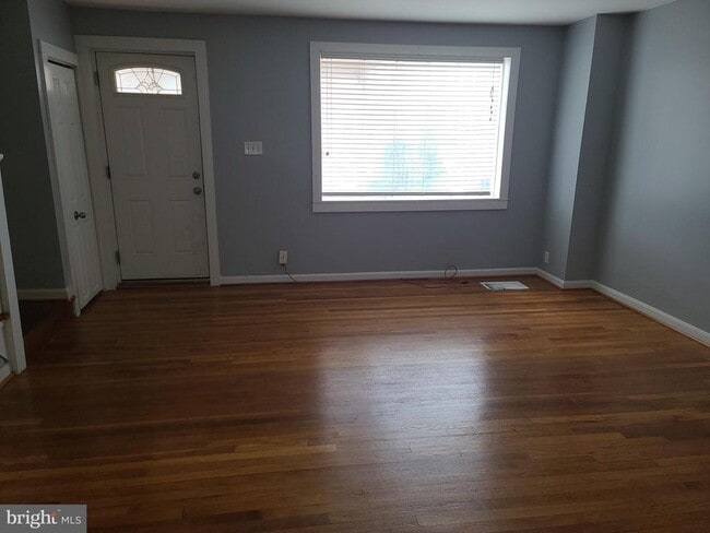 Building Photo - 1403 N Linwood Ave