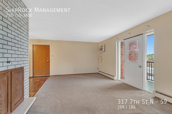 Building Photo - 317 7th St N
