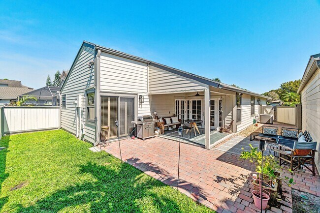 Building Photo - 2579 Bedford Mews Dr