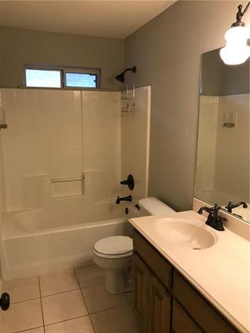 Building Photo - 931 Rolling Meadows Dr
