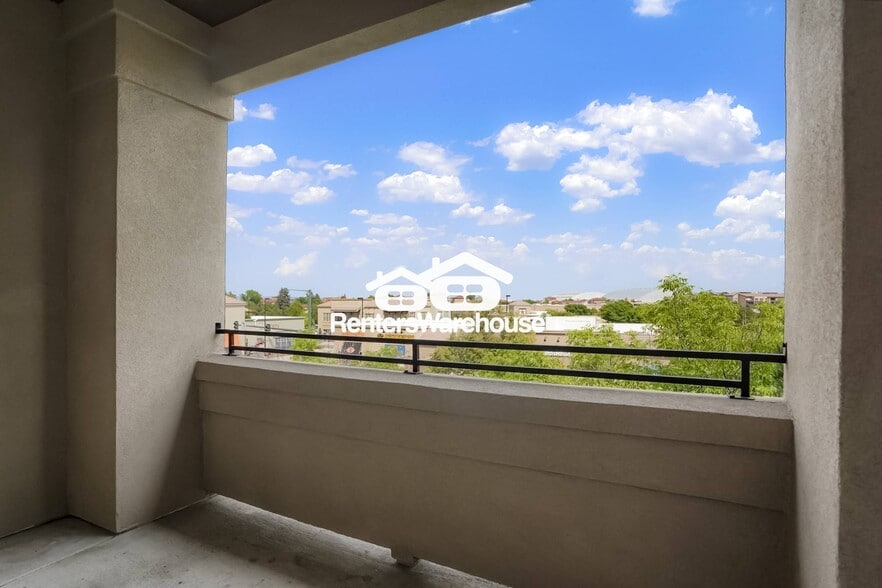 Building Photo - 199 Quebec St