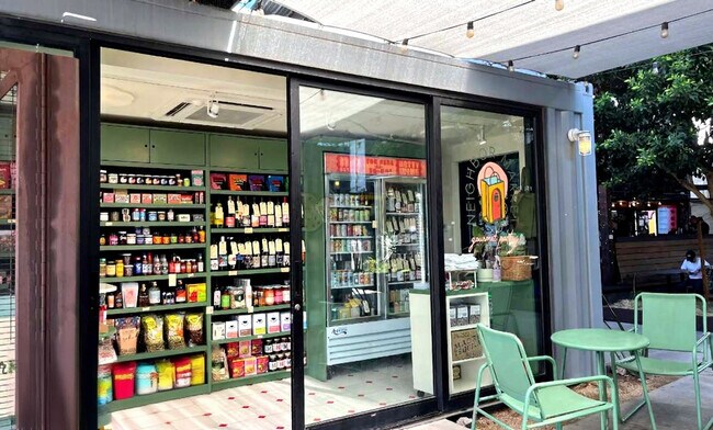 Building Photo - 888 N 4th St