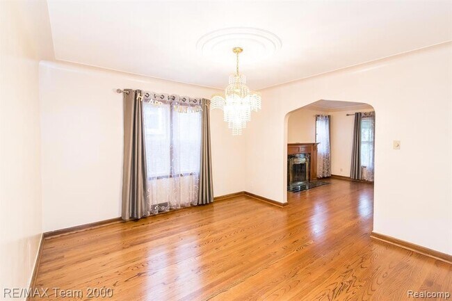 Building Photo - 7527 Hartwell St