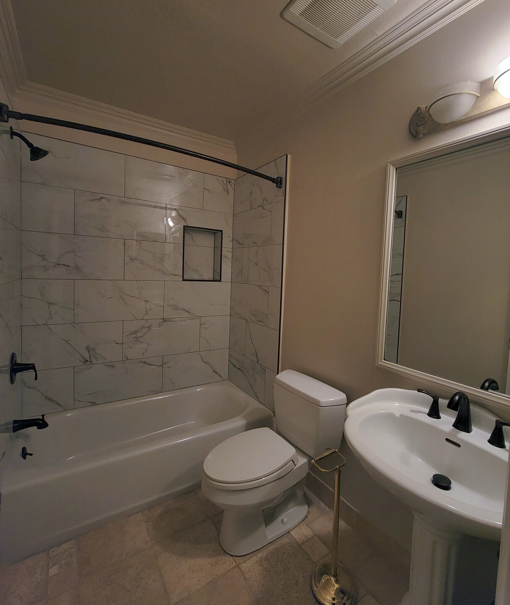 Bathroom #2 - 1707 Micheltorena St