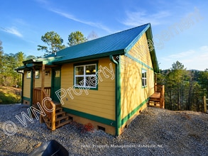 Building Photo - 23 Chambers Dr
