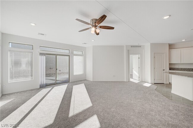 Building Photo - 677 Soaring Wings Ave