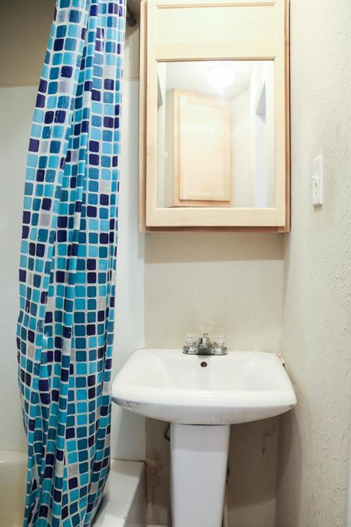 Building Photo - 6759 TX-105