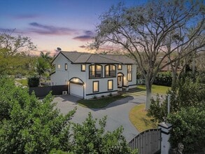 Building Photo - 7830 SW 120th St