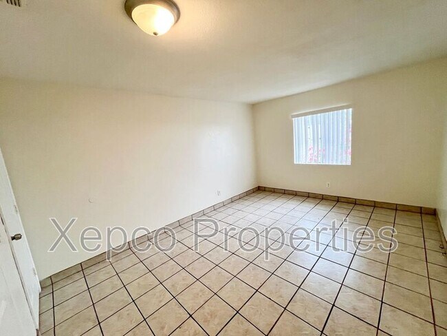 Building Photo - 13460 Quinta Way