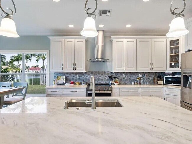 Building Photo - 7782 Hoffy Cir