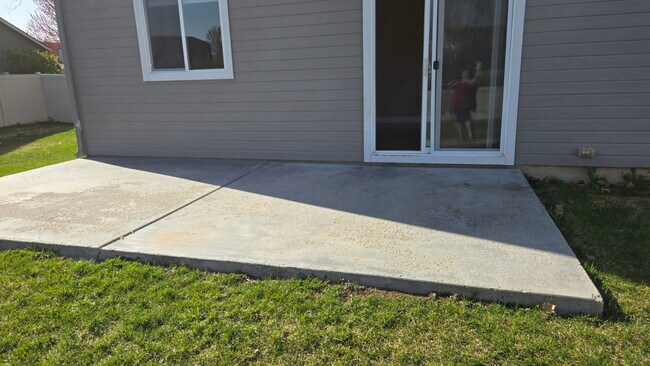 Building Photo - 4686 W Steeplechase Dr