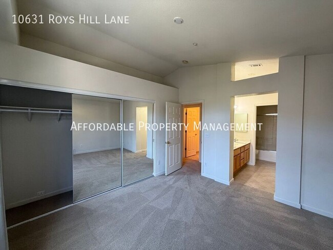 Building Photo - 10631 Roys Hill Ln
