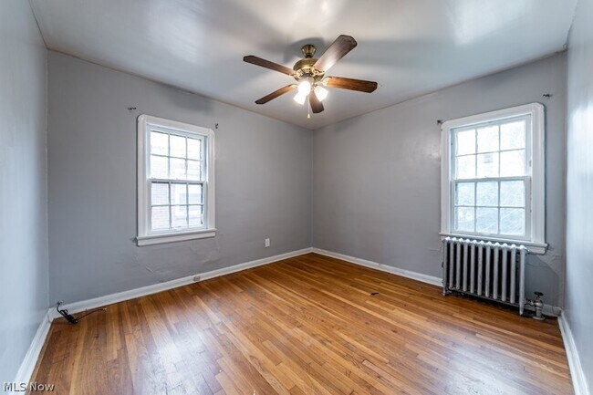 Building Photo - 18405 Newell Rd