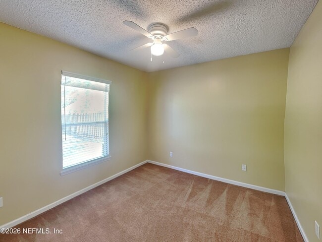 Building Photo - 801 MacKenzie Cir