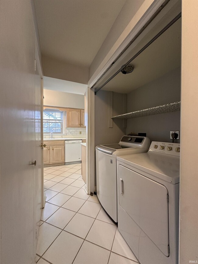 Building Photo - 4315 Stringtown Rd